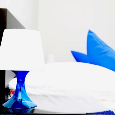 Main Hotel Frankfurt City-3